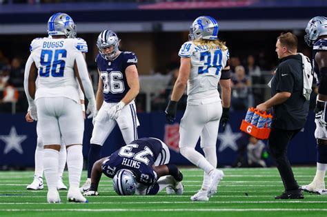 Dallas Cowboys injuries: Tyler Smith tore plantar fascia in foot against Lions - Blogging The Boys