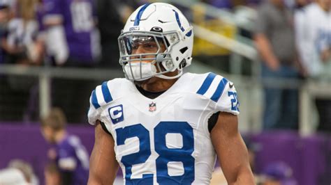 Jonathan Taylor injury update: Latest news on Colts RB after leaving ...