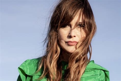 Veruca Salt’s Louise Post announces first solo album, ‘Sleepwalker ...