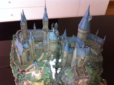 Model Hogwarts | Harry potter dolls, Lego harry potter, Hogwarts