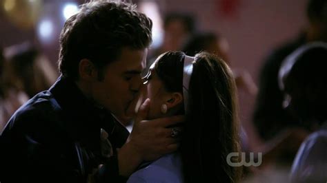 Stefan and Elena - Famous Kisses Photo (41604150) - Fanpop