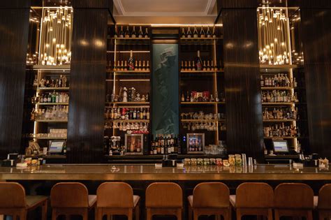 Chicago’s Best Cocktail Bars | Luxury Living Chicago