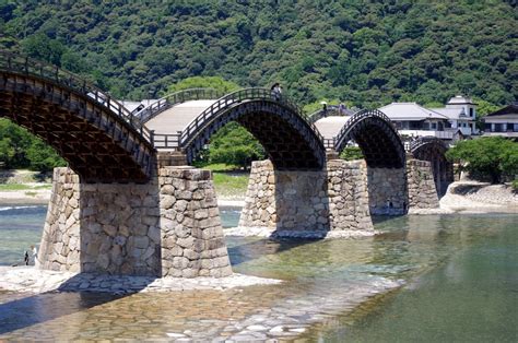 Kintai bridge in Iwakuni, Japan [4288x2848] : InfrastructurePorn