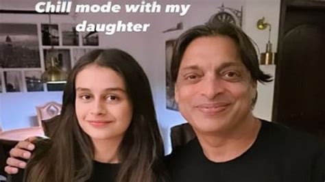 Shoaib Akhtar wedding marriage date and daughter details