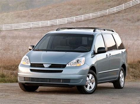 2004 Toyota Sienna Values & Cars for Sale | Kelley Blue Book