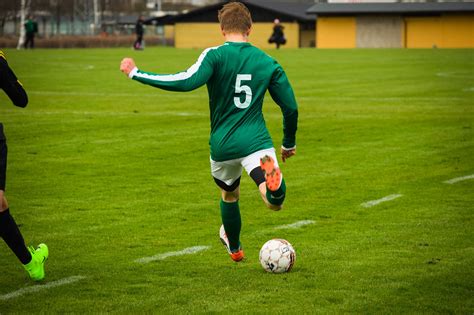 Shooting in Football: How to Perfect Your Technique