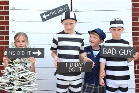 Cops and Robbers party fun photo idea! (With images) | Police party, Police birthday party, Cops ...