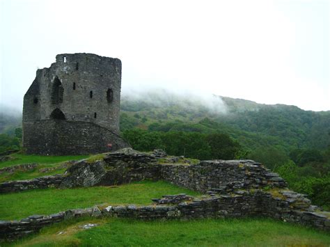 Dolbadarn Castle by wolfilain on DeviantArt