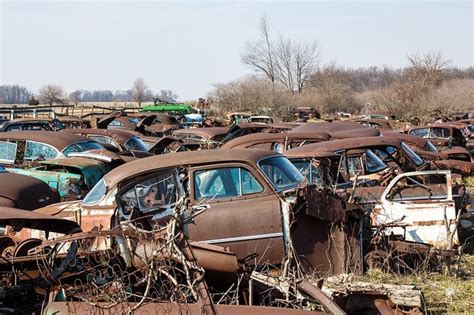 What Is An Auto Scrap Yard? - Cash For Junk Cars Miami