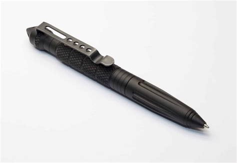 Best Tactical Pen for Self Defense in 2023 (REVIEW GUIDE)