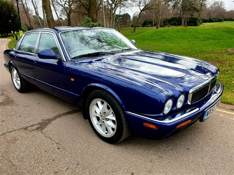 Classic Jaguar Xj Cars for Sale | CCFS