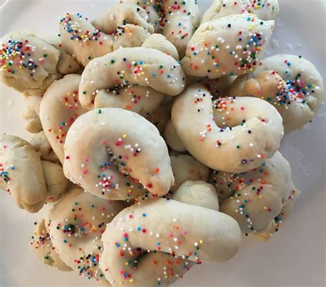 Anginetti Italian Easter Cookies – L-A At Home