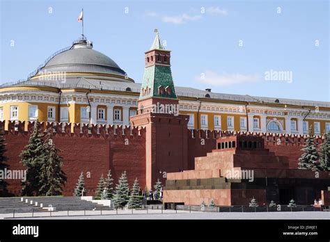 lenin mausoleum,red square,moscow Stock Photo - Alamy