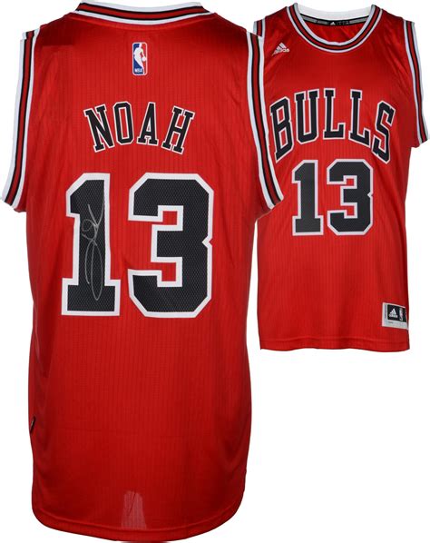 Joakim Noah Signed Jersey, Autographed Jerseys