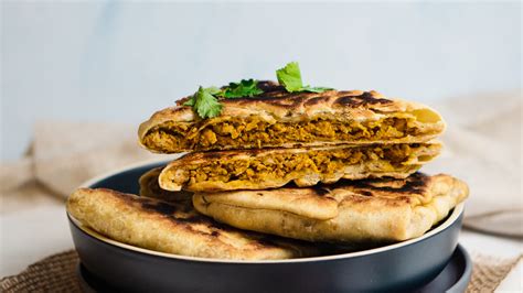 Chicken Murtabak Recipe - Romandian Masala