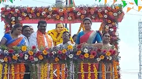 Minister Vidadala Rajini Inaugurate Potti Sriramulu Statue In ...