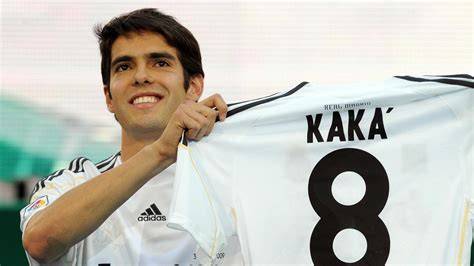 Bernabéu bow for ambitious Kaká | UEFA Champions League | UEFA.com