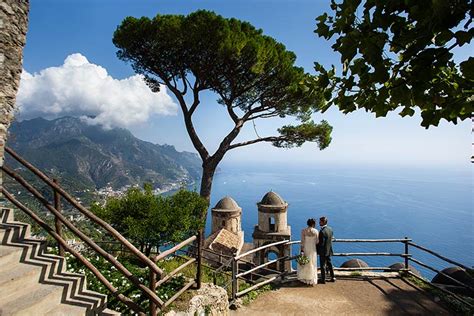 Intimate wedding in Ravello on Amalfi Coast | Villa Rufolo