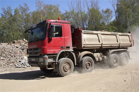 LKW - Maassen Erdbewegungen