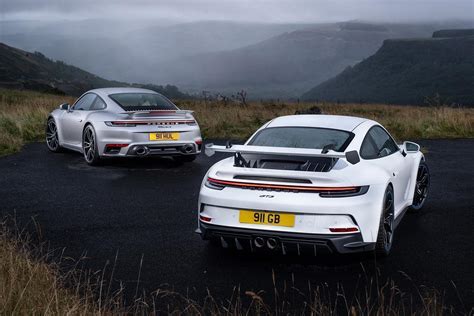 2021 Porsche 911 GT3 vs Porsche 911 Turbo S - PistonHeads UK