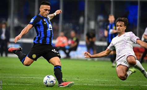 Inter Milan 4-0 Fiorentina: Lautaro Martinez scores twice as hosts go top of Serie A - BBC Sport