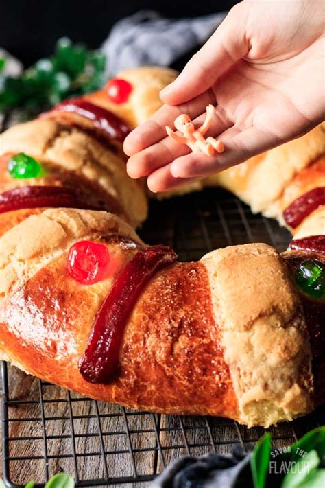 Rosca de Reyes: Three Kings Bread | Savor the Flavour