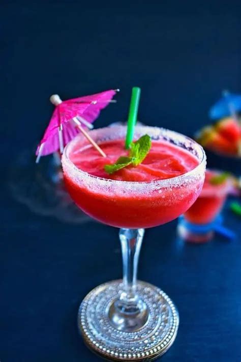 Watermelon Vodka Slushie (2 Ingredients) | Watermelon vodka slushie ...