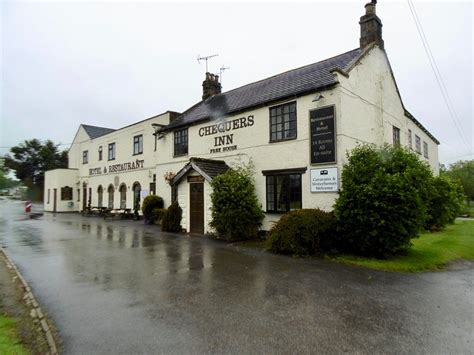 CHEQUERS INN - Updated 2021 Prices & Hotel Reviews (Bishop Thornton ...