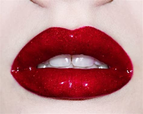 lips | Candy Apple Ruby Red Crimson Glitter Lip Gloss #HowToPutOnLipstick | Red lip gloss ...