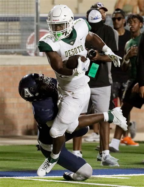 Photos: DeSoto defense takes over momentum in season opener vs. Allen