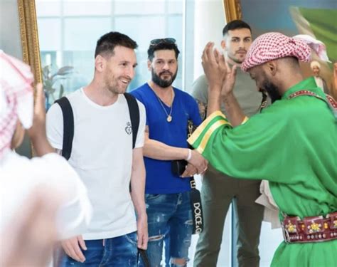 Lionel Messi Transfer LIVE: Messi to Saudi Arabia? Leo Messi's father ...