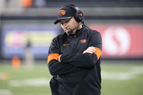 Oregon State football coach Jonathan Smith, Beaver players react to ...