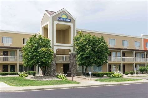 DAYS INN BY WYNDHAM FLORENCE CINCINNATI AREA $54 ($̶8̶0̶) - Prices ...