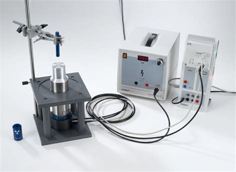 Detecting γ radiation with a scintillation counter - Detecting γ ...