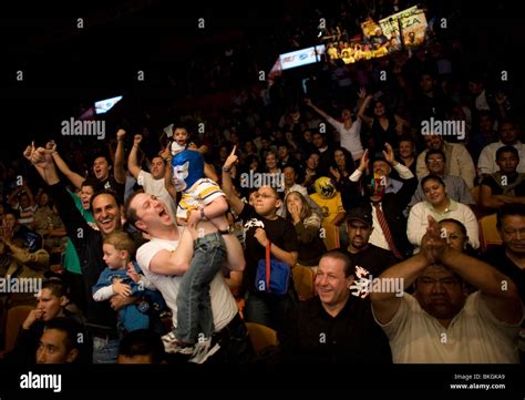 Fans cheer at the end of a Lucha Libre fight in Arena Mexico, Mexico ...