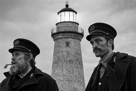 Robert Pattinson Thrives in The Lighthouse – The Lobby Observer