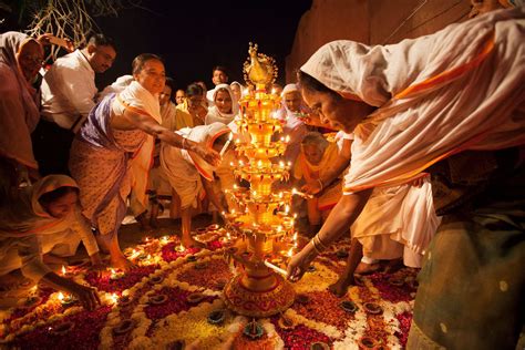 19 Incredible Pictures That Capture The Spirit Of Diwali | Ancient origins, Diwali, Ancient