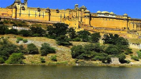 4 Amazing Historical Forts in Jaipur | Trawell.in Blog