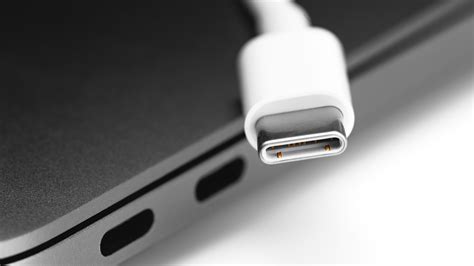 USB Type C là gì? Những mẫu cáp Type C được sử dụng nhiều