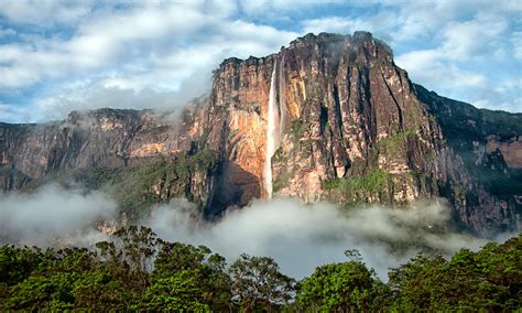 Canaima El Salto Angel Venezuela - Parque Nacional Canaima in Estado Bolívar - BAILANDO EN LA ...