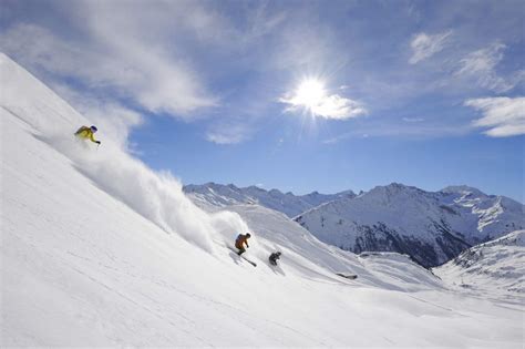 Back Country vs Off Piste - what is the difference? » Piste To Powder ™ - Off piste skiing and ...