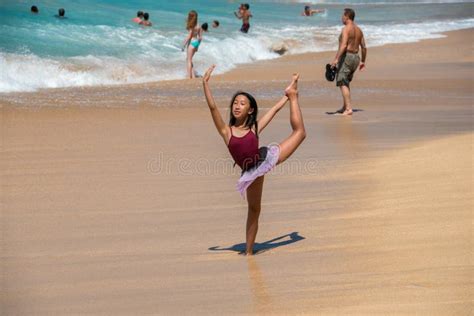 HONOLULU, USA - AUGUST, 14 2014 - People Having Fun at Hawaii Beach ...