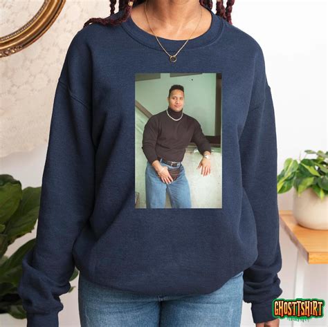 Dwayne The Rock Johnson Unisex 90's Turtleneck Photo Unisex T-Shirt