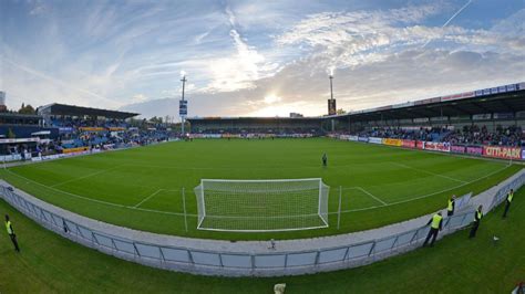 Bundesliga waiver denied for Holstein Kiel because of small stadium