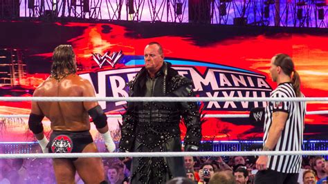 Wrestlemania Xxviii 28 The Undertaker Vs Triple H And - Undertaker Vs ...