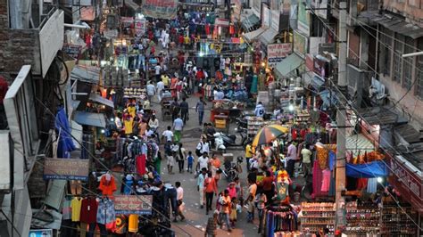 Sadar Bazar pedestrianisation on the cards again, committee to file ...