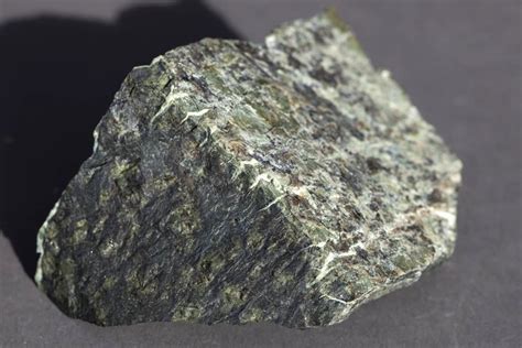 Serpentinized peridotite – Geology Pics