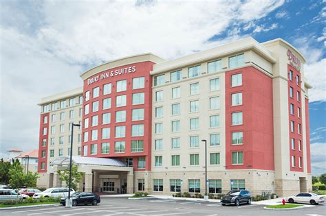 Drury Inn & Suites Fort Myers at I-75 and Gulf Coast Town Center - Drury Hotels