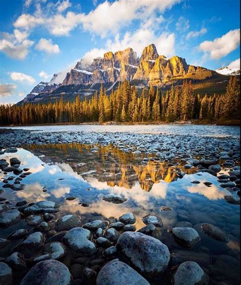 Castle Mountain Alberta Canada......magnificent