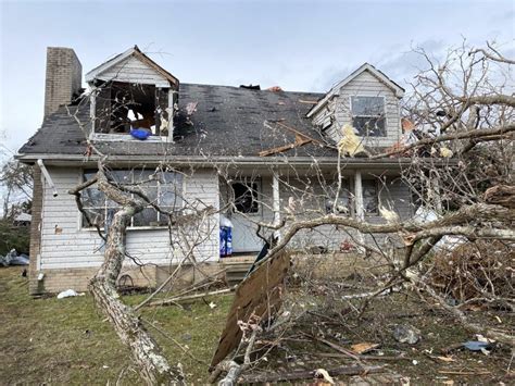 The latest numbers on Tennessee’s storms: 23 tornadoes, 5 deaths | WPLN ...